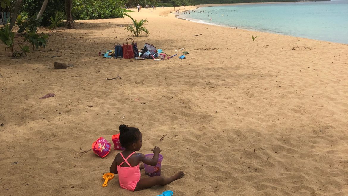 DESHAIES : Le 15 août en famille au Karacoli beach à Deshaies