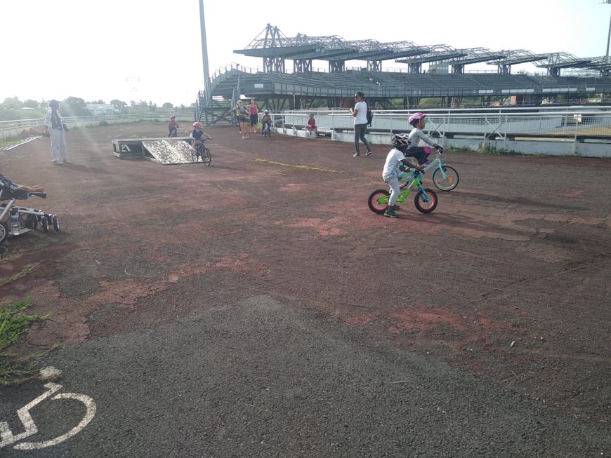 Ecole Française BABY VELO BMX Guadeloupe